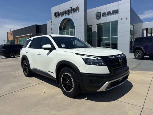 2024 Nissan Pathfinder Rock Creek 4WD