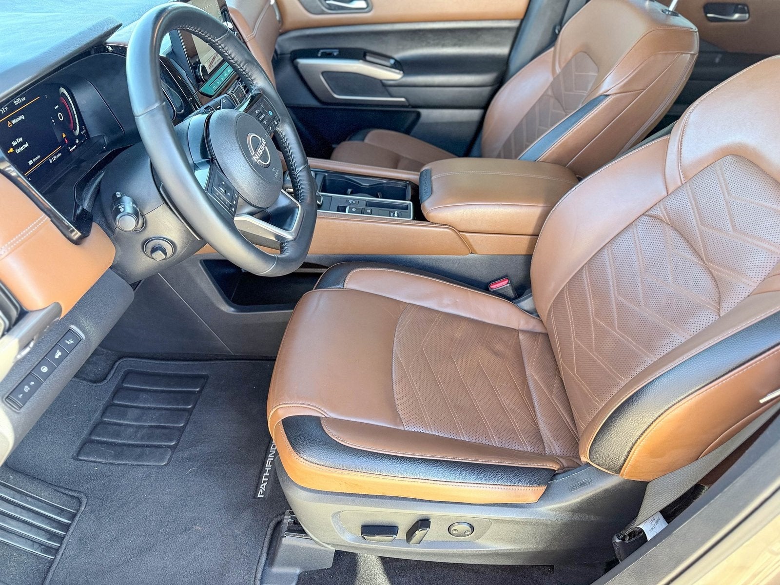 2024 Nissan Pathfinder Platinum FWD