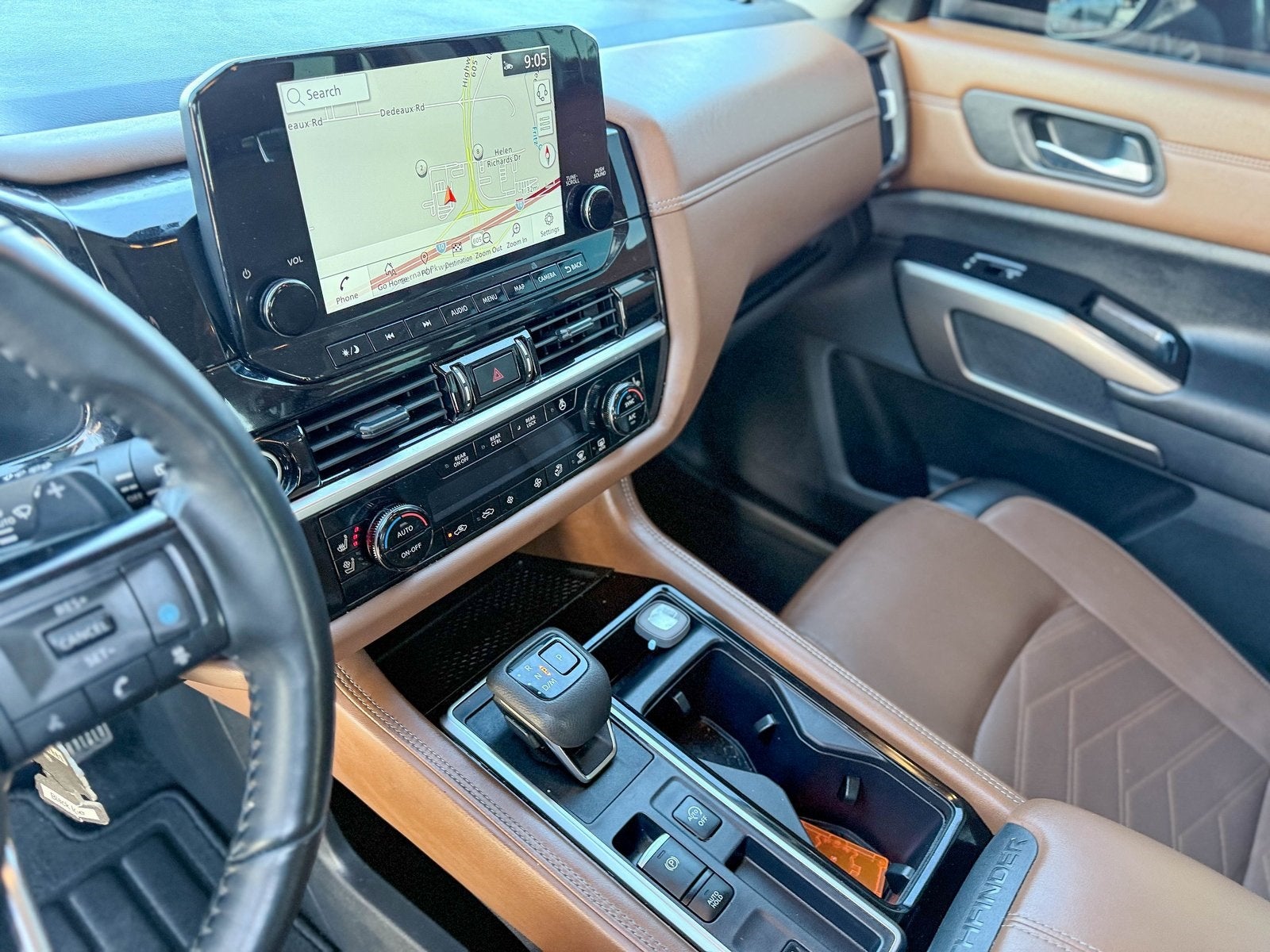 2024 Nissan Pathfinder Platinum FWD