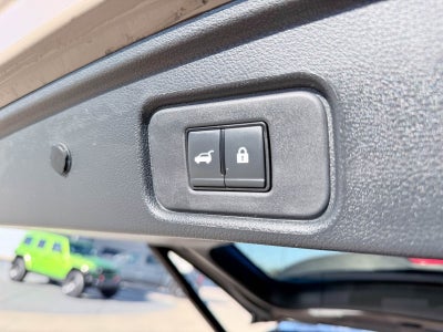 2024 Nissan Pathfinder Platinum FWD