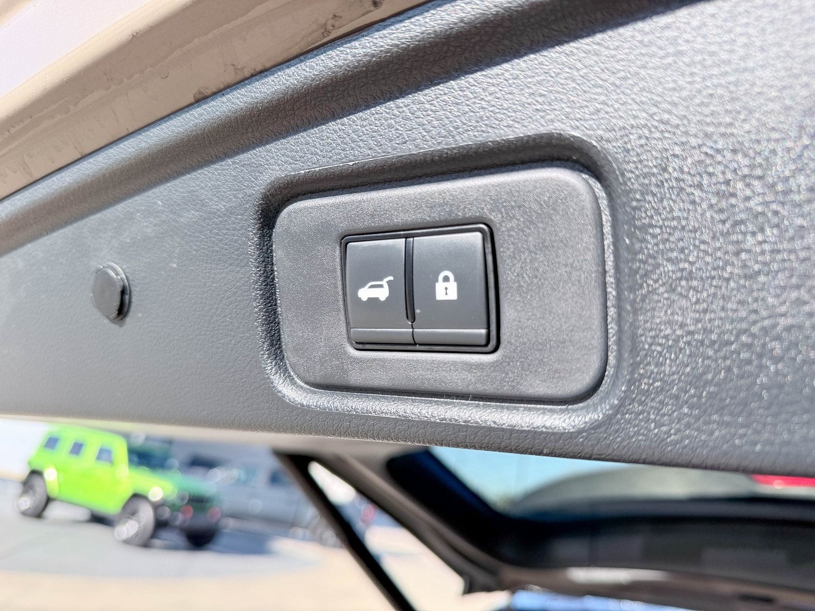 2024 Nissan Pathfinder Platinum FWD