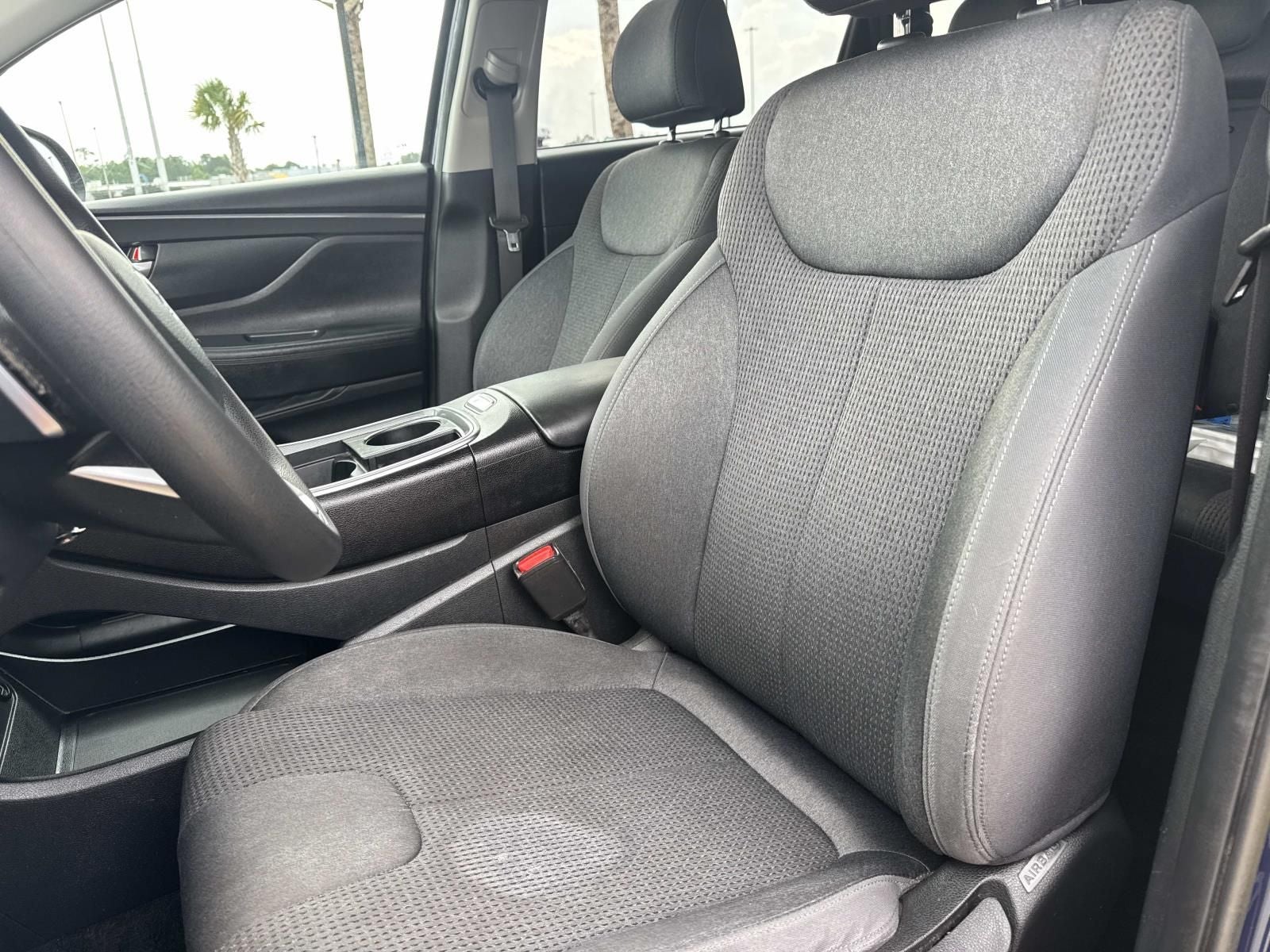 2022 Hyundai Santa Fe SE