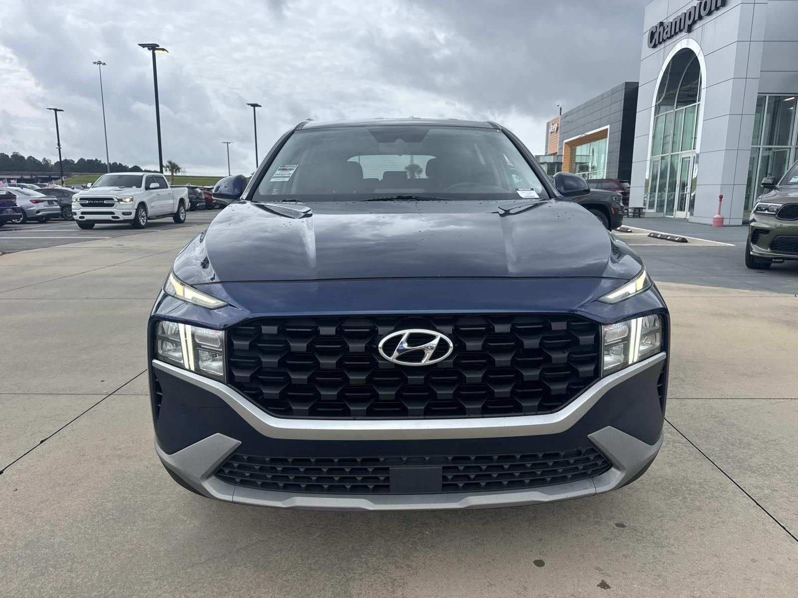 2022 Hyundai Santa Fe SE