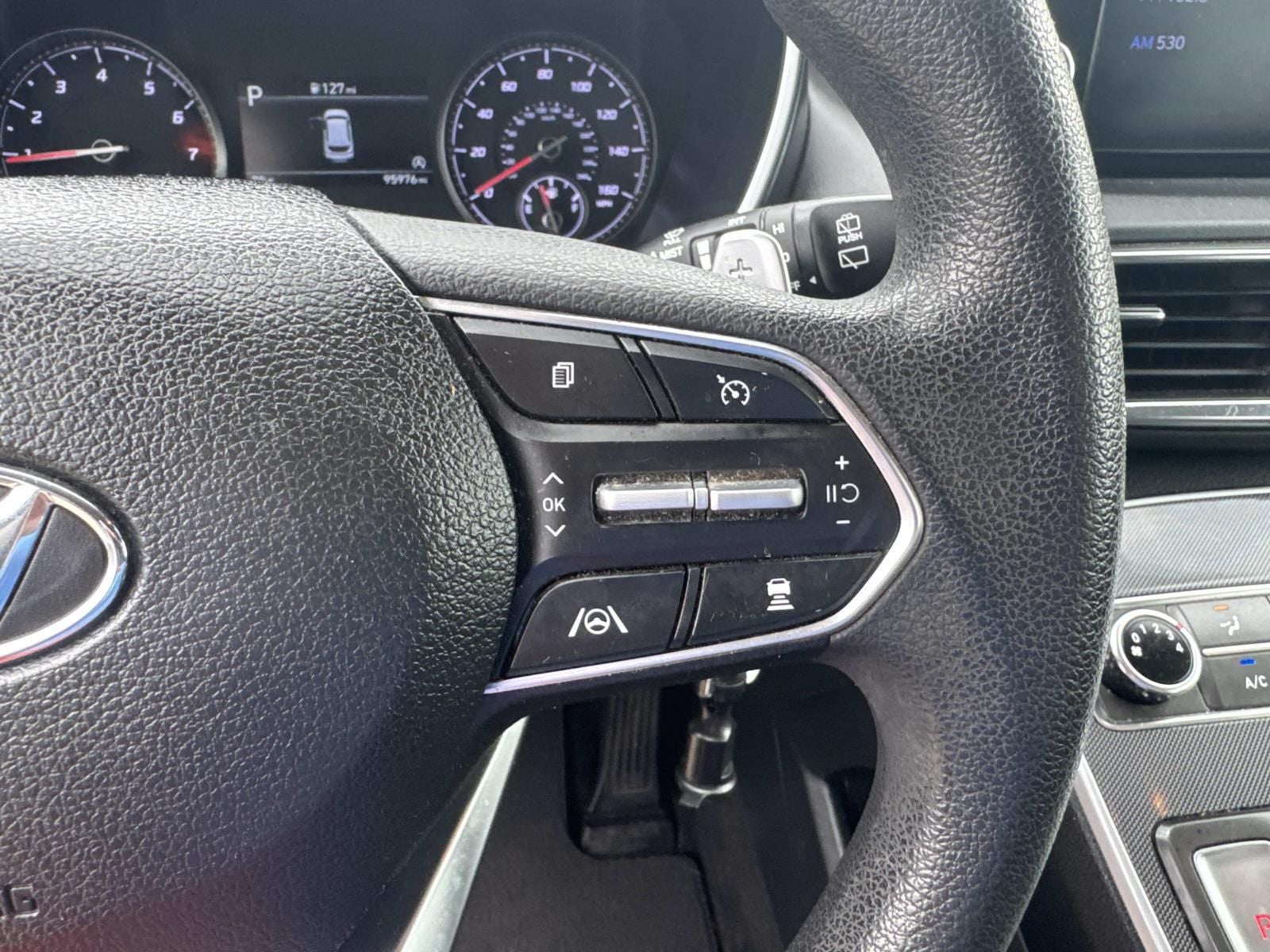 2022 Hyundai Santa Fe SE