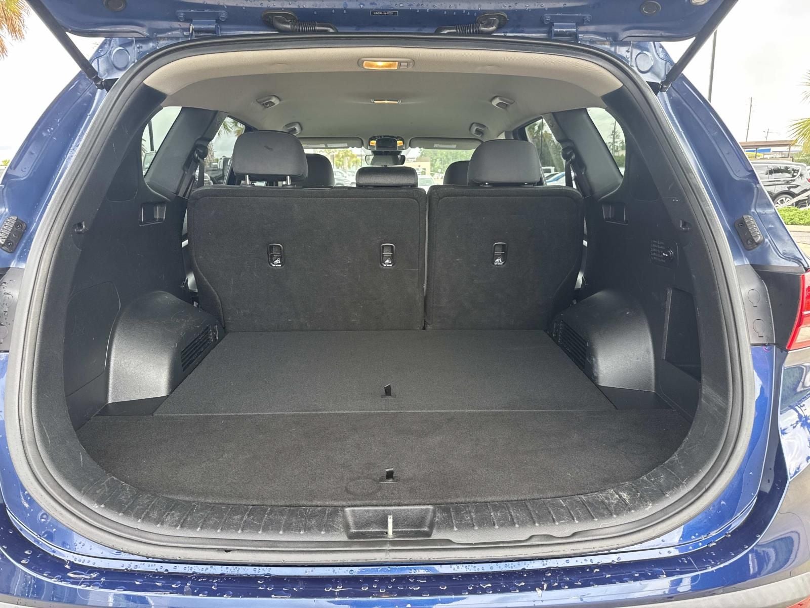 2022 Hyundai Santa Fe SE