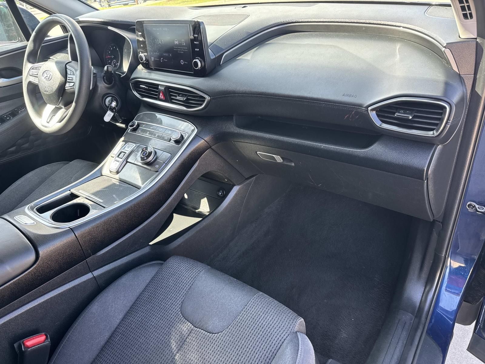 2021 Hyundai Santa Fe SE