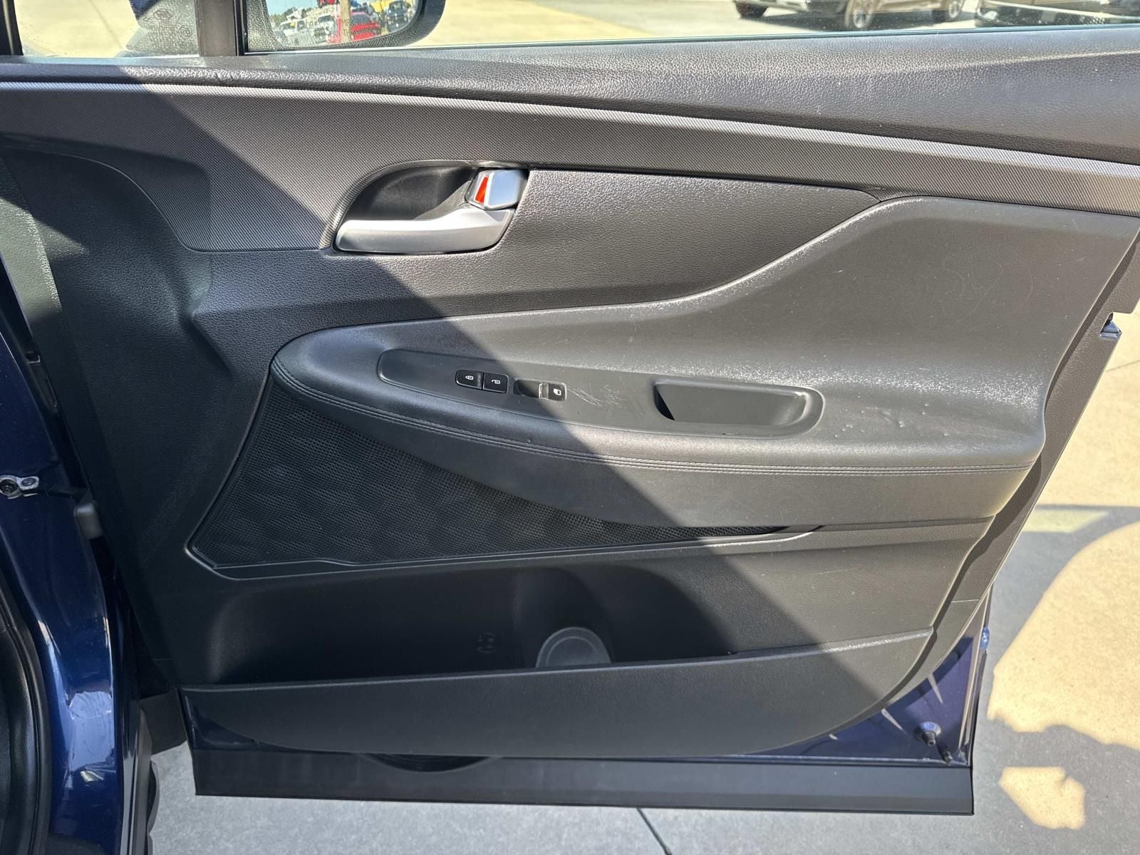 2021 Hyundai Santa Fe SE