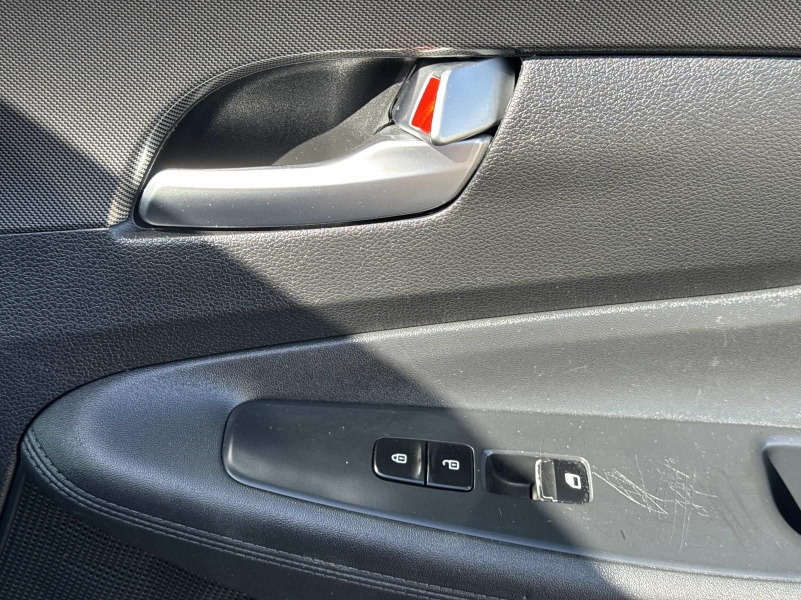 2021 Hyundai Santa Fe SE