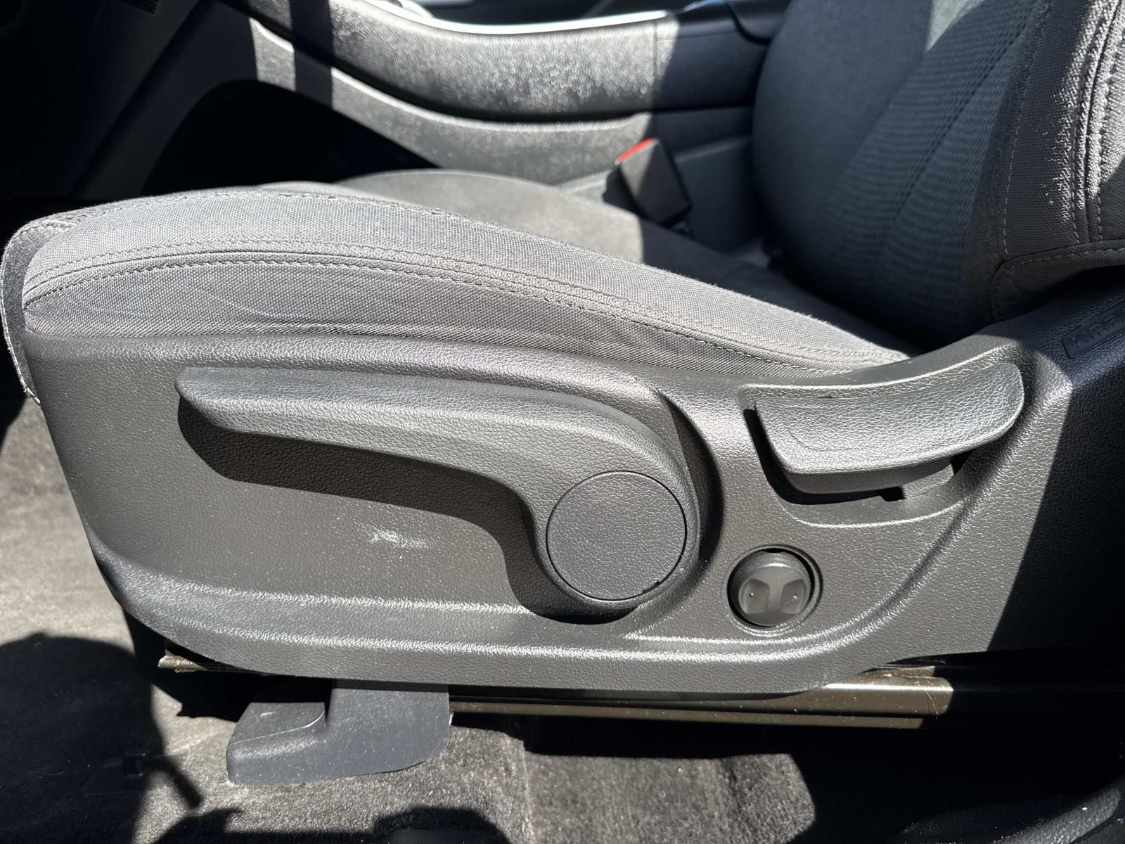 2021 Hyundai Santa Fe SE