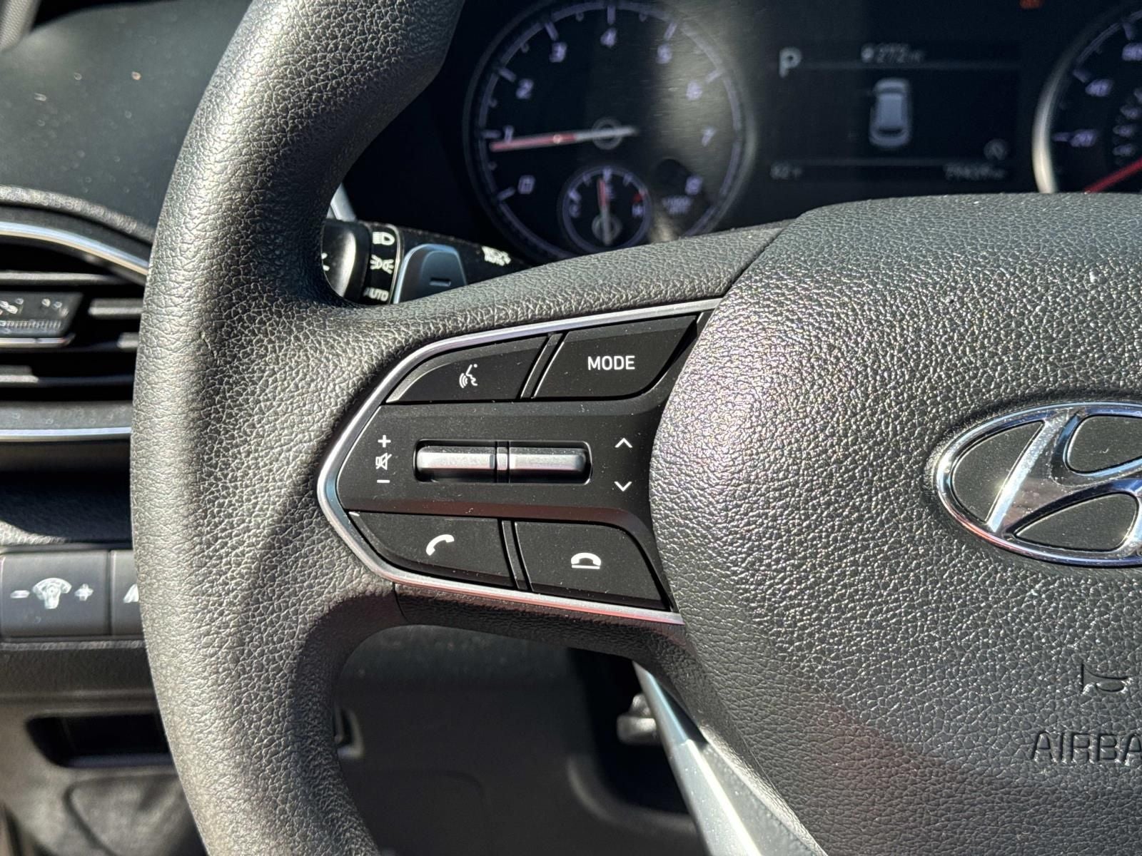 2021 Hyundai Santa Fe SE