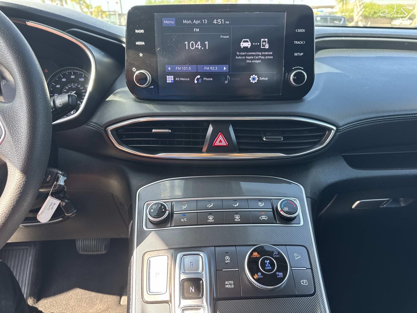 2021 Hyundai Santa Fe SE