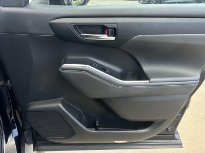 2023 Toyota Highlander XSE