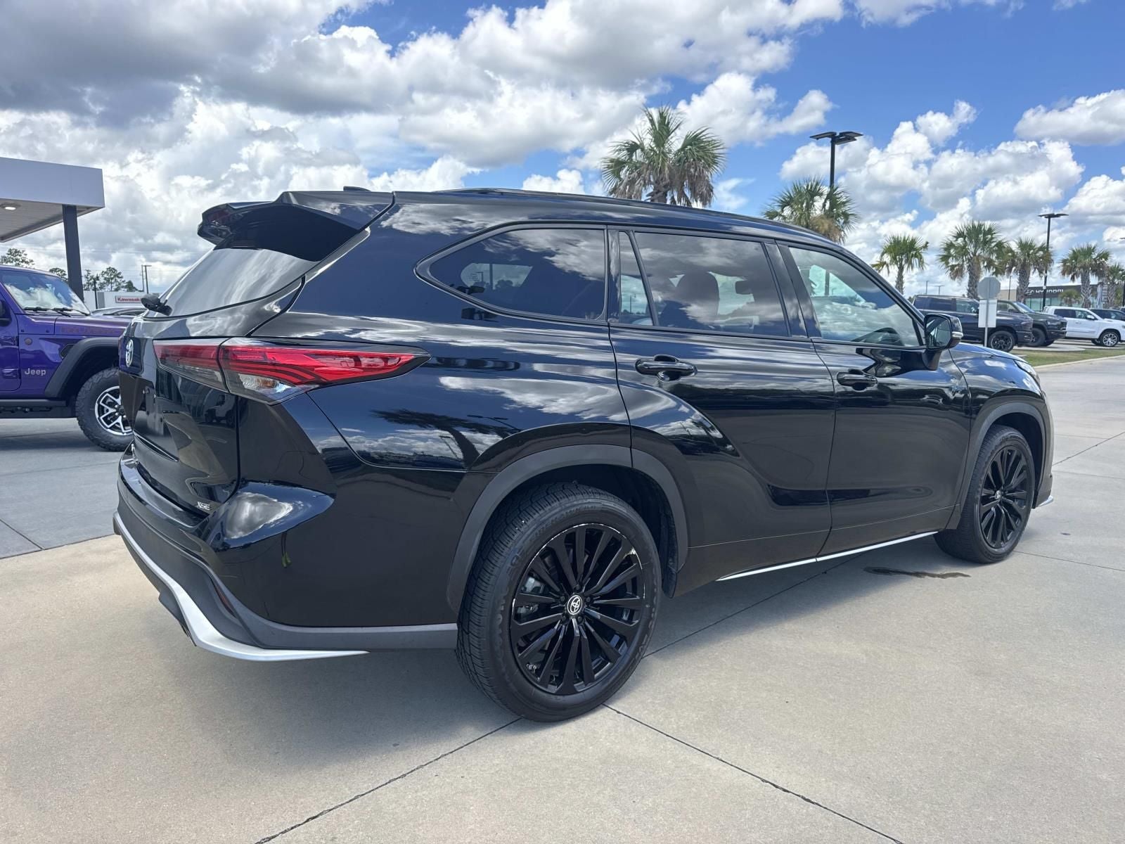 2023 Toyota Highlander XSE
