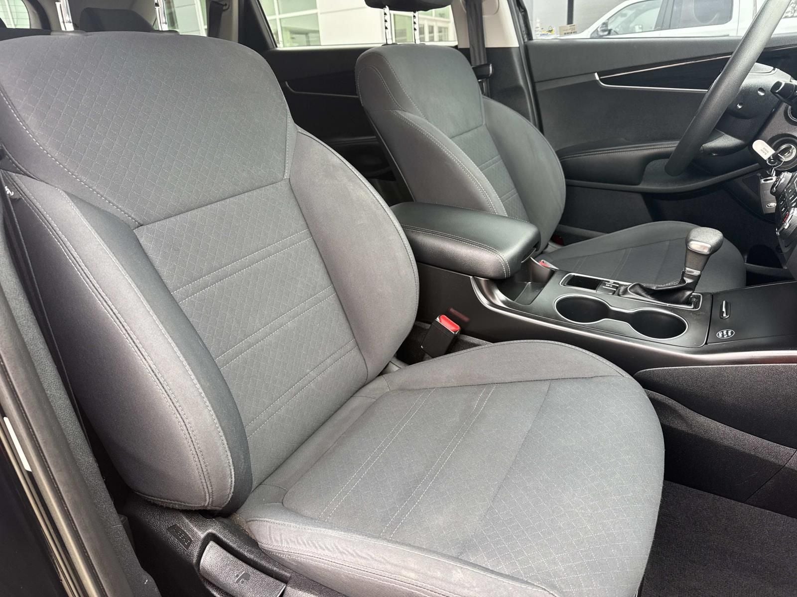 2019 Kia Sorento 2.4L LX