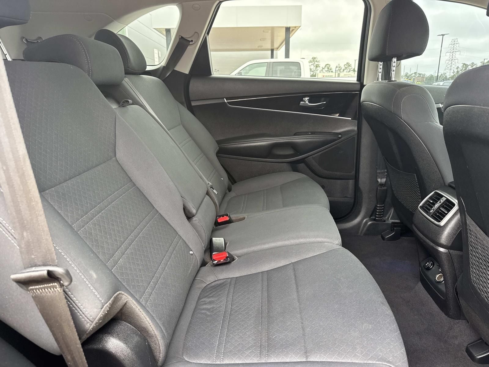 2019 Kia Sorento 2.4L LX