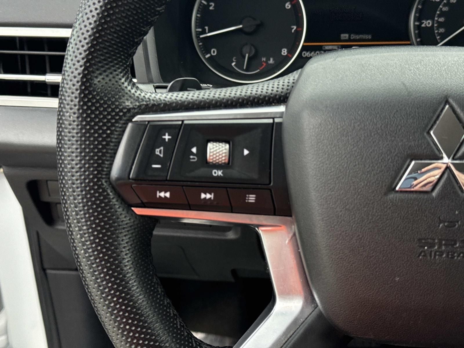 2023 Mitsubishi Outlander SE Special Editiont S-AWC