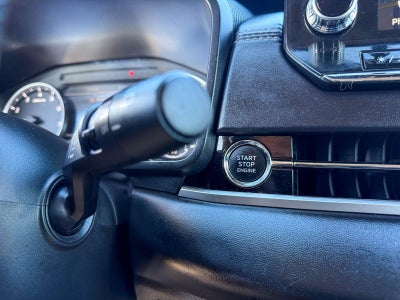 2024 Mitsubishi Outlander Base