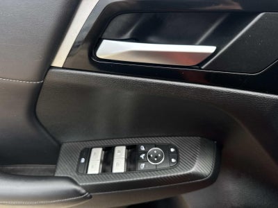 2024 Mitsubishi Outlander Base