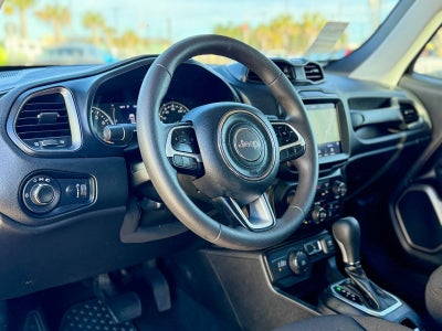 2023 Jeep Renegade Latitude 4x4