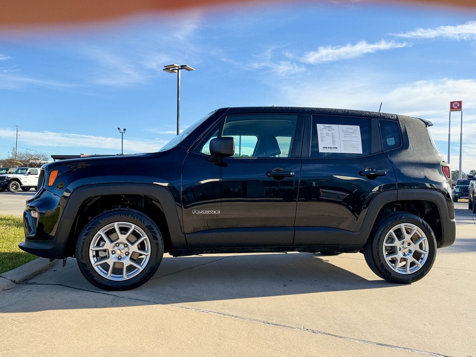 2023 Jeep Renegade Latitude 4x4