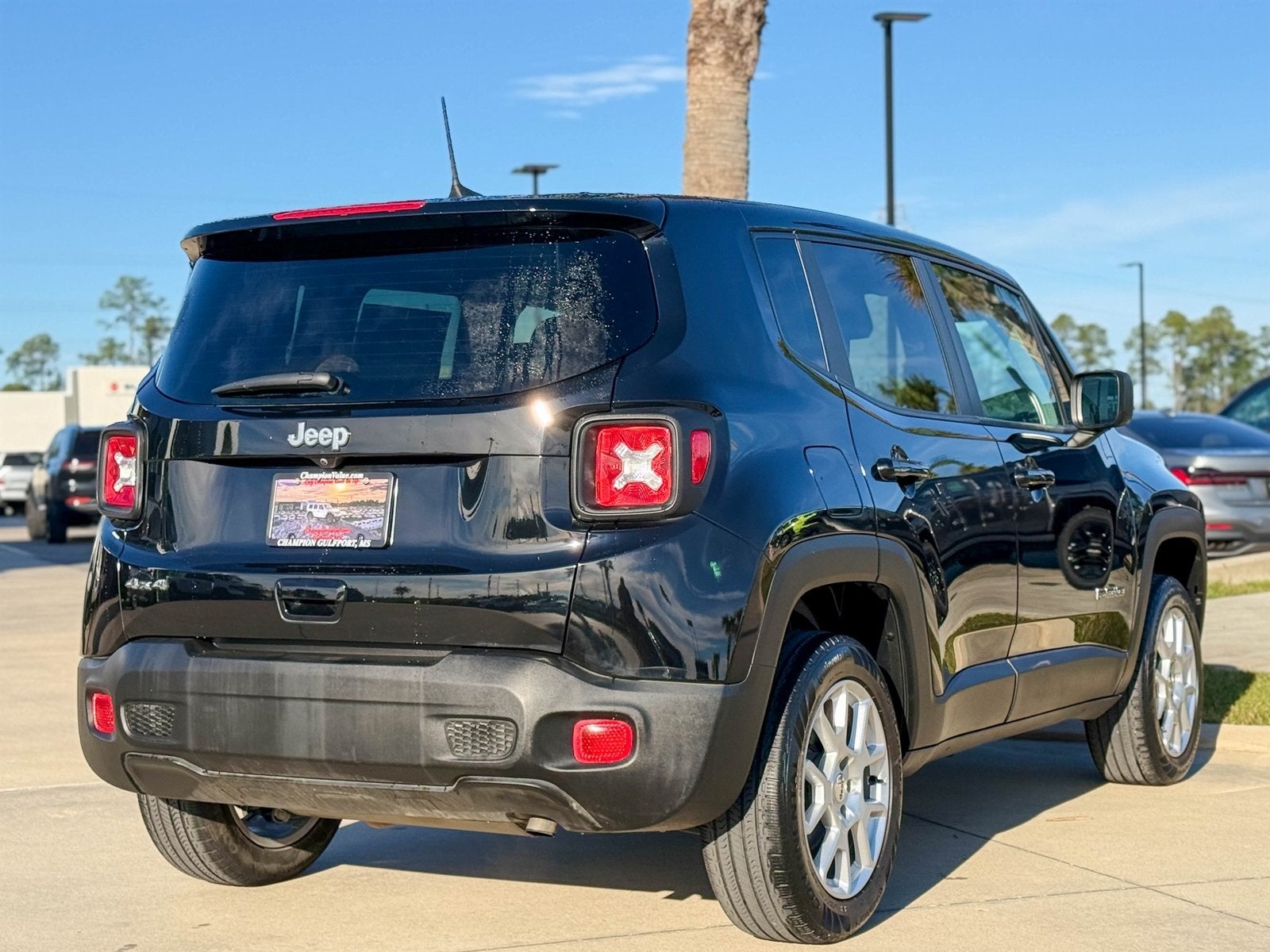 2023 Jeep Renegade Latitude 4x4